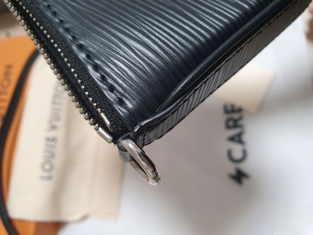 정품 루이비통 이지파우치 에피 (에삐)--5