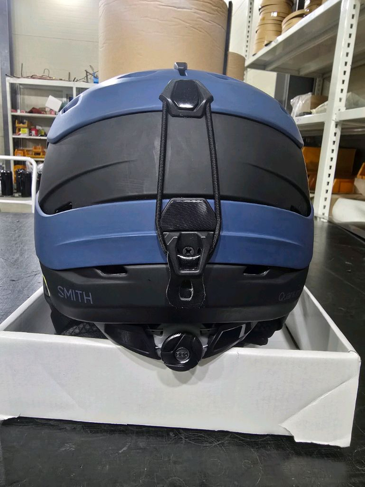 스미스 퀀텀 헬멧 스키 스노우보드 헬멧 이미지