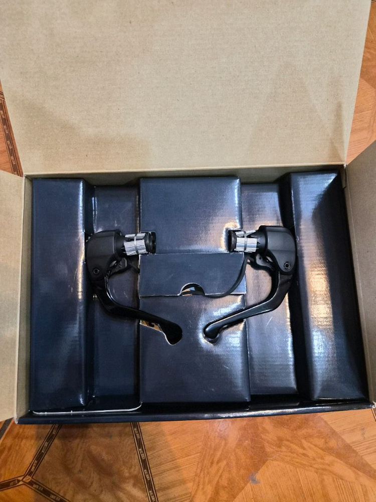 시마노 울테그라di2 브레이크 레버--2