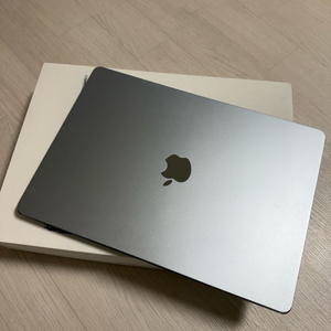 맥북에어 M4 15인치 24/512GB 스카이블루