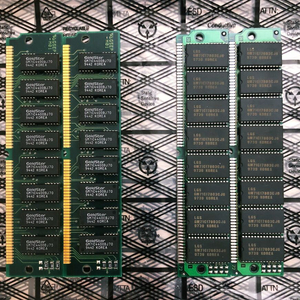 구형 컴퓨터 메모리 (30핀, 72핀)