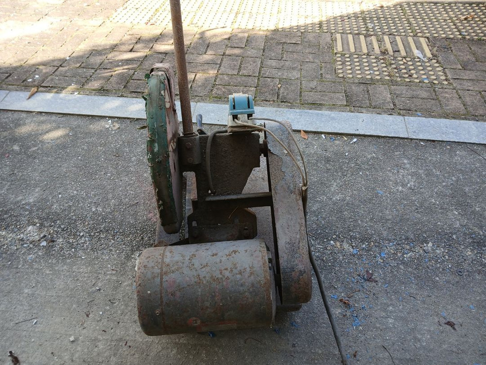 대형 고속절단기--3