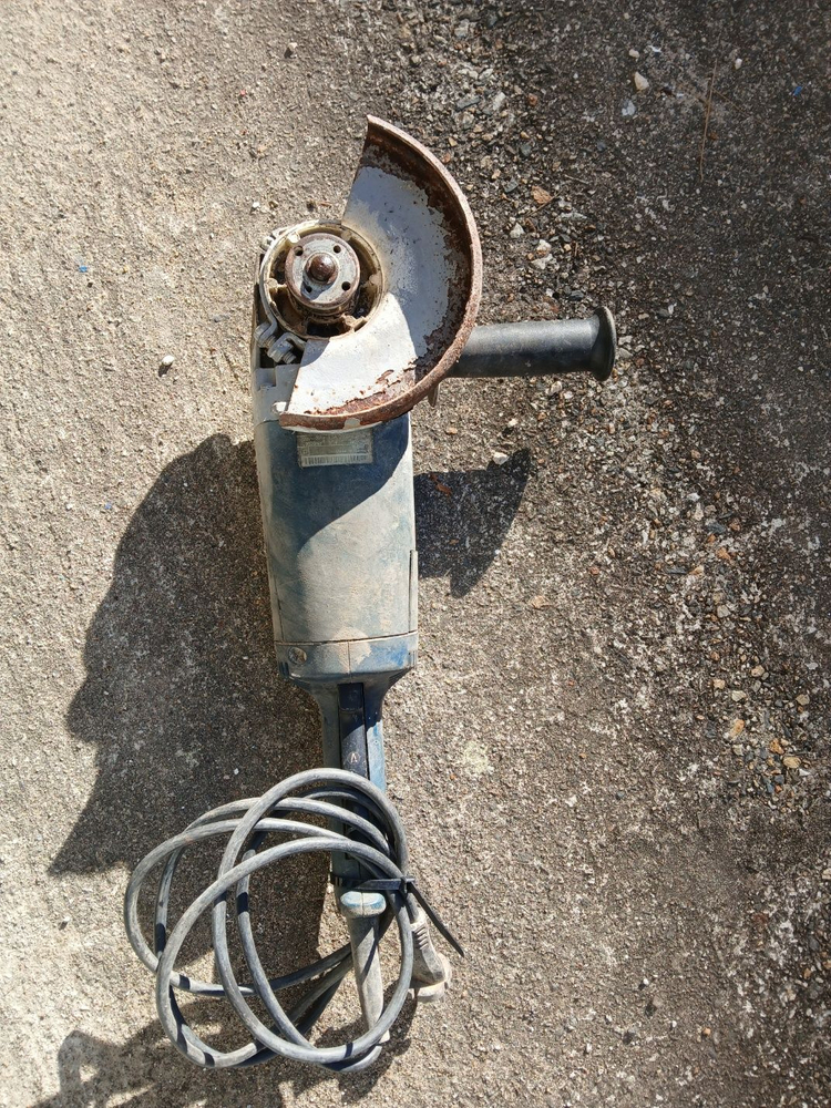 보쉬 7인치 그라인더--1