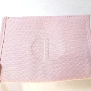 디올 로고 핑크 파우치 (새제품)