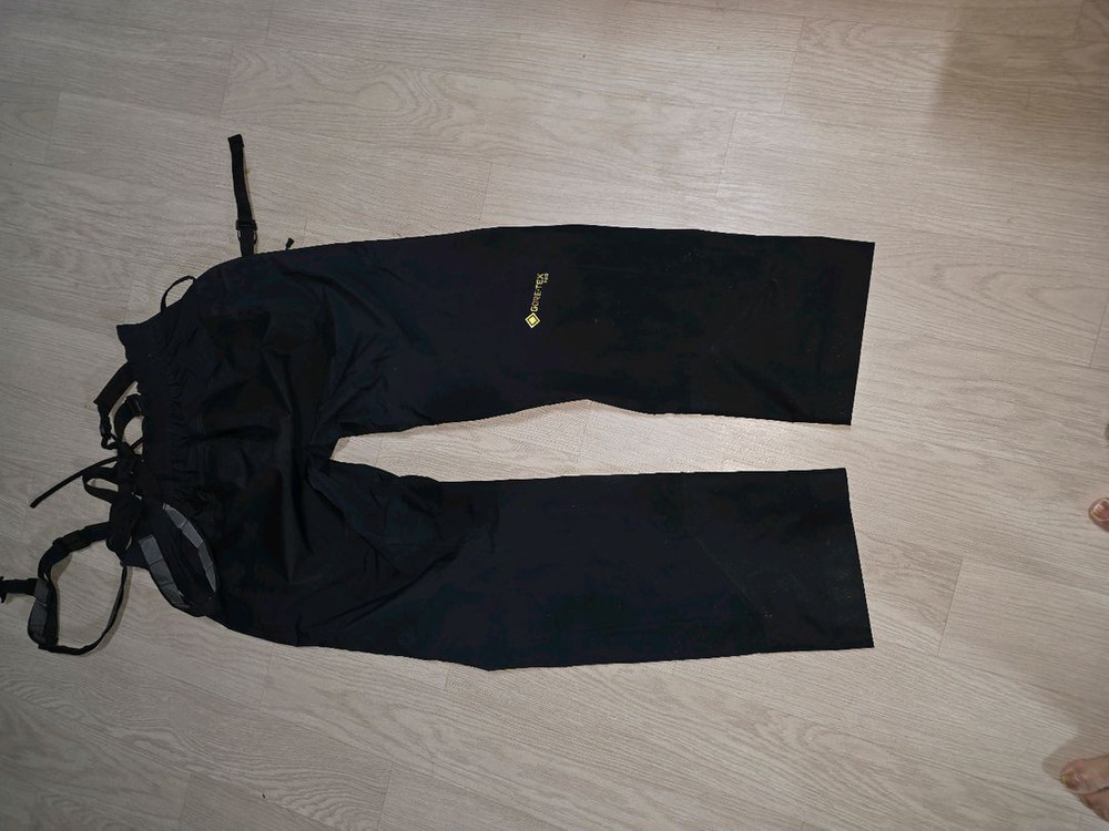 낚시복 세트다이와고어텍스 이미지