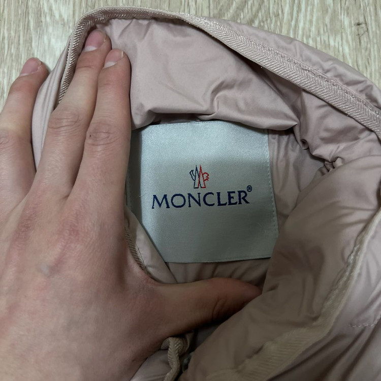 몽클레어 여성 와펜 퀼티드 패딩 점퍼 L/100 이미지