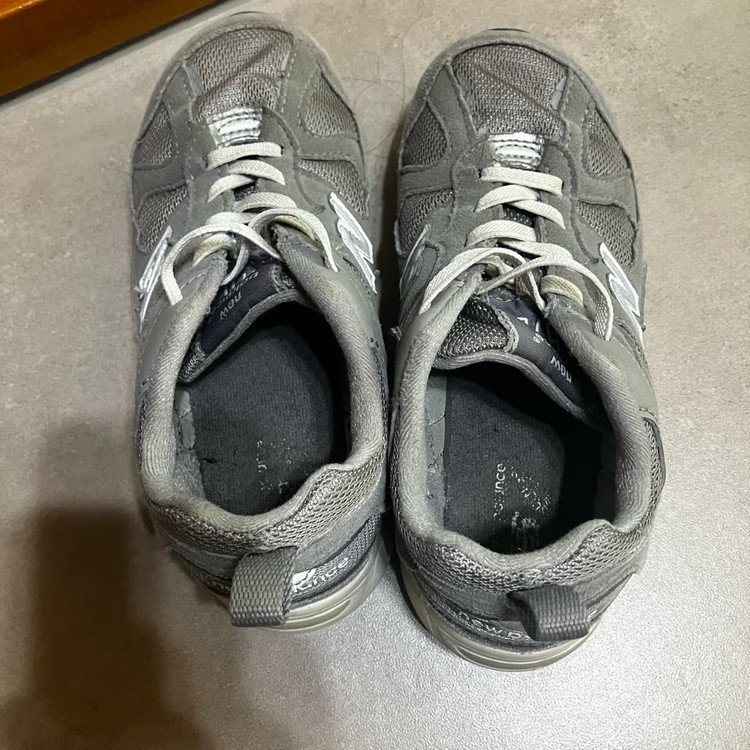 키즈 뉴발란스 190 & abc마트 검정운동화 200 이미지