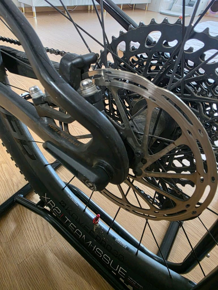 트렉 슈퍼칼리버 9.8 AXS MTB 자전거--2