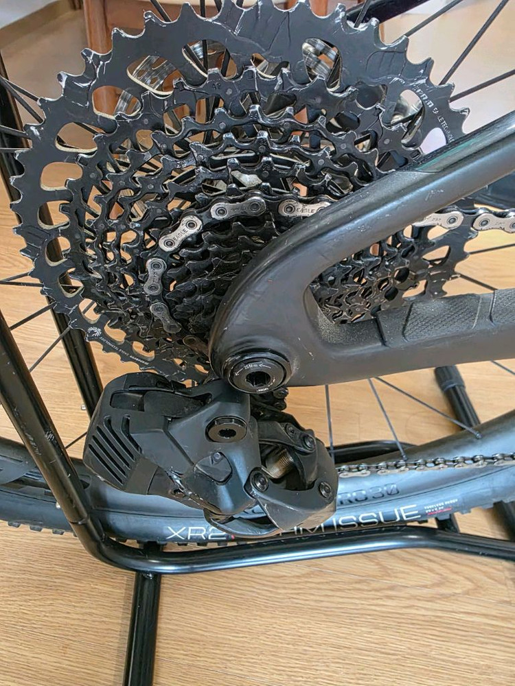 트렉 슈퍼칼리버 9.8 AXS MTB 자전거--3