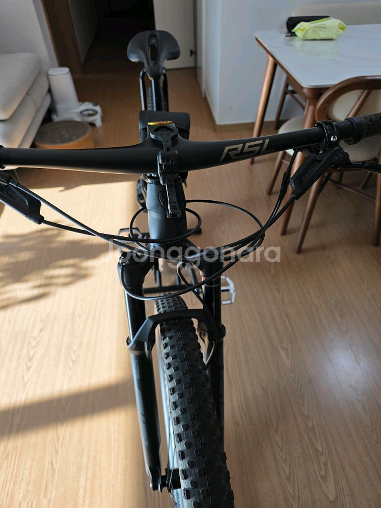 트렉 슈퍼칼리버 9.8 AXS MTB 자전거--8