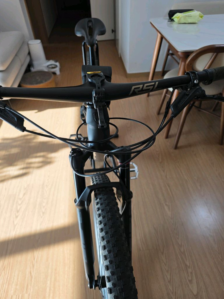 트렉 슈퍼칼리버 9.8 AXS MTB 자전거--8