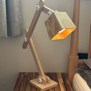 우드 스탠드 조명