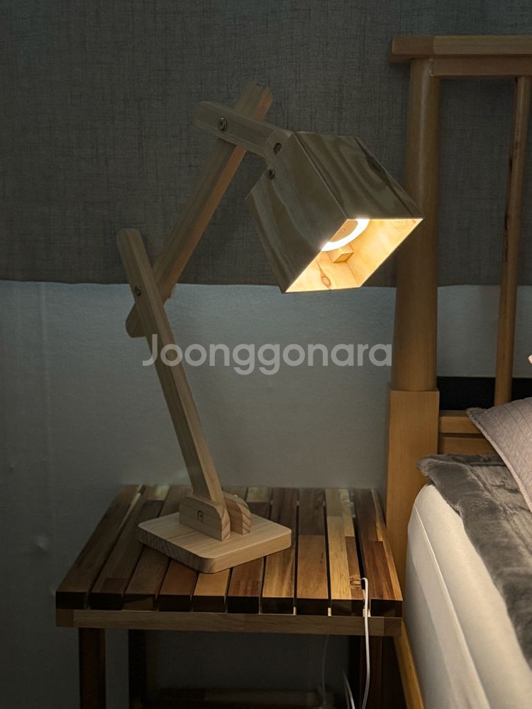 우드 스탠드 조명--1