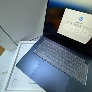 맥북 에어 15 M2 2023 미드나이트 8GB 256GB 이미지