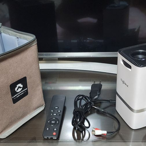 휴대용 빔프로젝터