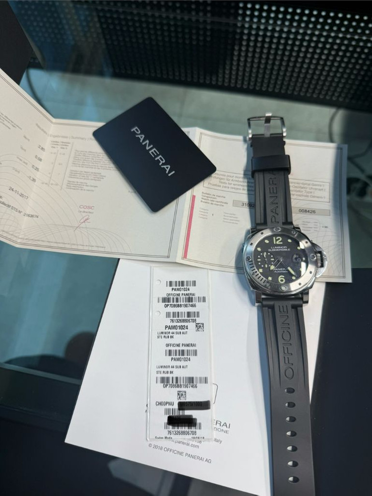 파네라이 루미노르 섭머저블 44m pam01024 이미지