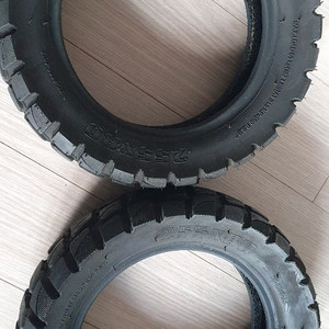 255X80 (10x3.00) 10인치 광폭 오프로드튜브타입 타이어 한쌍(사용감약간있슴)팝니다