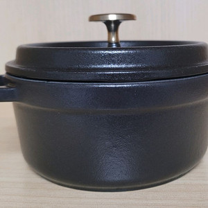스타우브 원형 꼬꼬떼 블랙 12