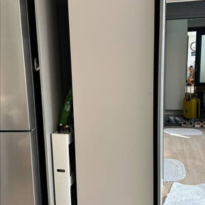 제주도 직거래) LG 오브제컬렉션 컨버터블 (김치 냉장고) Y322AA5