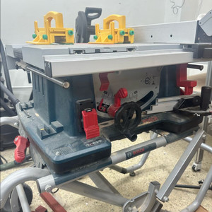 보쉬 GTS 10 XC 테이블쏘 + 이동식거치대