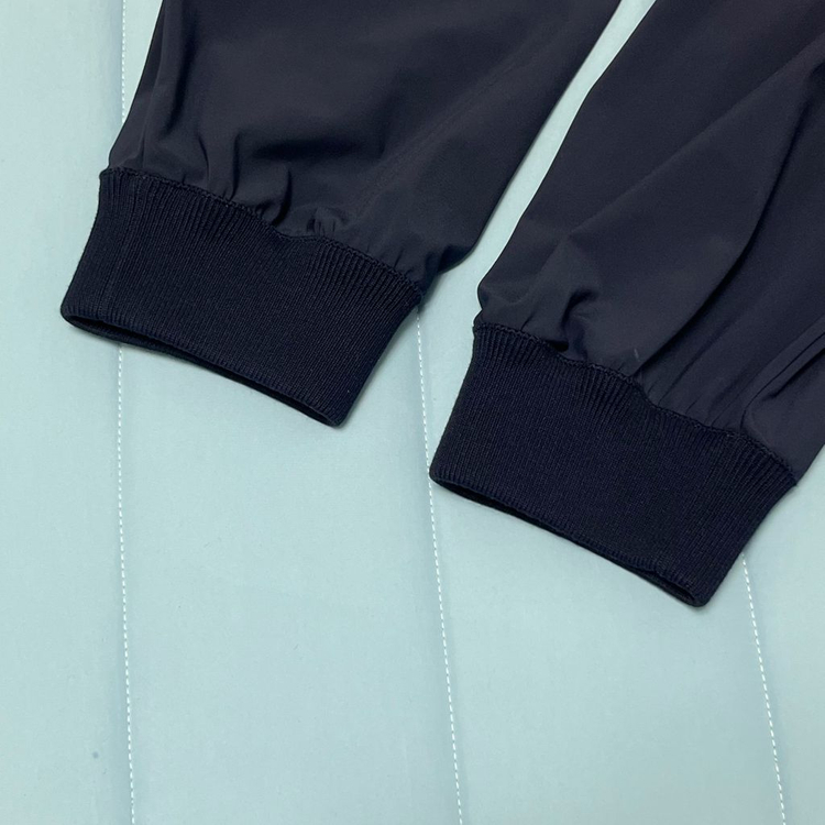 루이비통 모노그램 테크니컬 코튼 트랙 탑 쟈켓--1