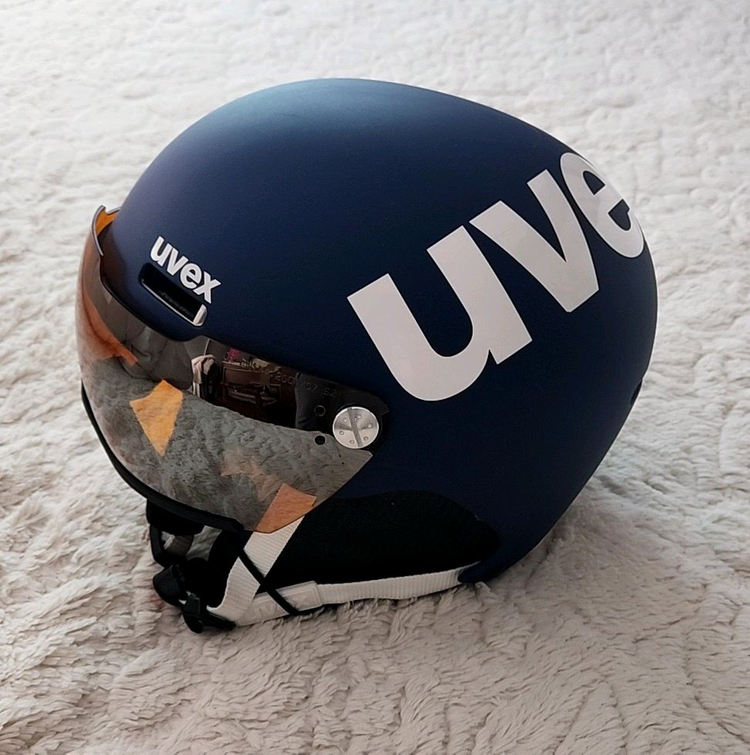 우벡스 스키 헬멧 네이비 바이저 일체형--1