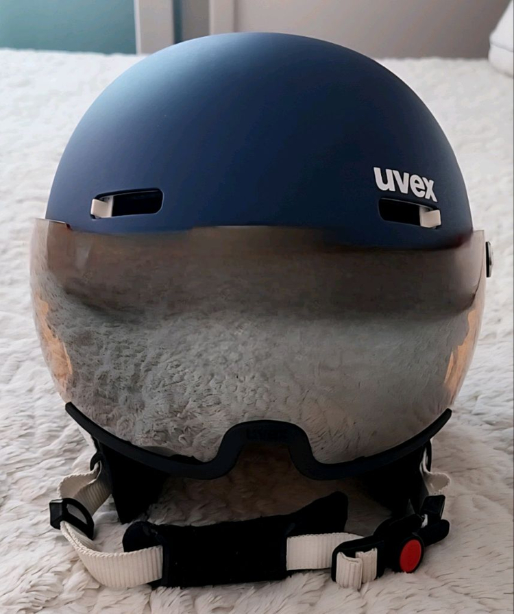 우벡스 스키 헬멧 네이비 바이저 일체형--3