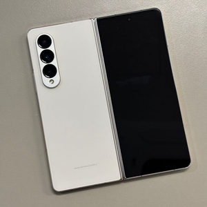 *대용량* 갤럭시Z폴드4 베이지색상 512용량 무잔상 기능하자 일절없는 상태좋은 폰