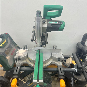 렉슨 10인치 슬라이딩 각도절단기 모터 신품교체 SM 2509R 팝니다.