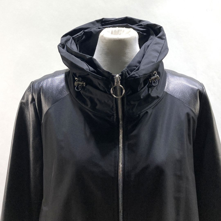 안지크 여성 양가죽 배색 하이넥점퍼 FREE 영구제 이미지