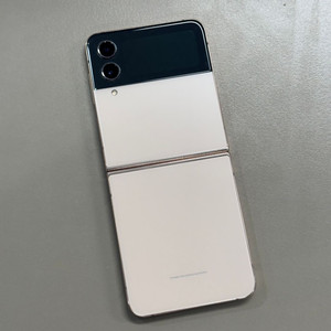 갤럭시Z플립4 골드색상 256용량 미파손 무잔상 가성비 꿀매물 서브용배달용게임용