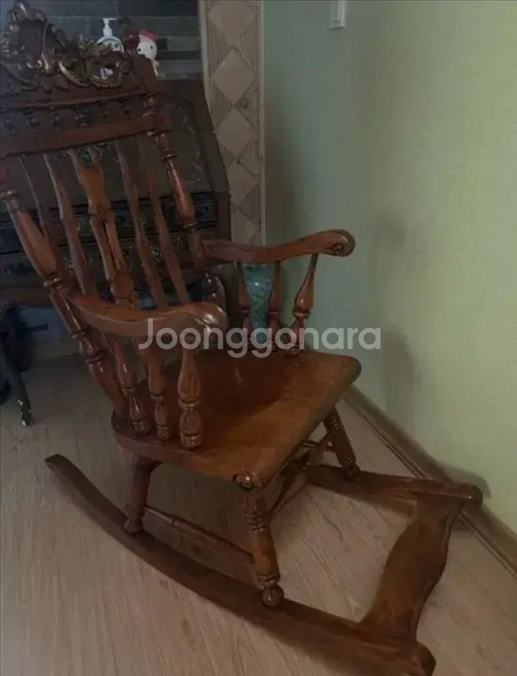 원목 흔들의자--4