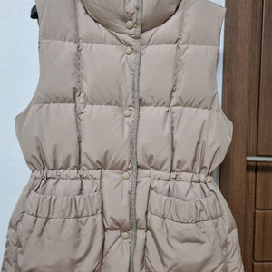 빈폴 레이디스 여성 구스다운 패딩 조끼 팝니다