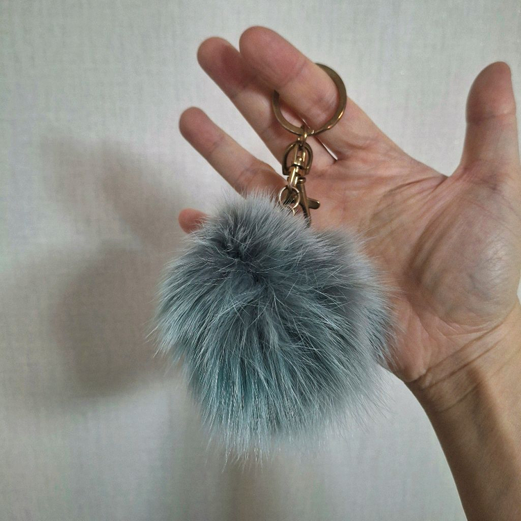 새제품 / 리얼 폭스퍼 키링 / 폼폼 키링 / 폭스털볼 가방 장식고리 / 이미지