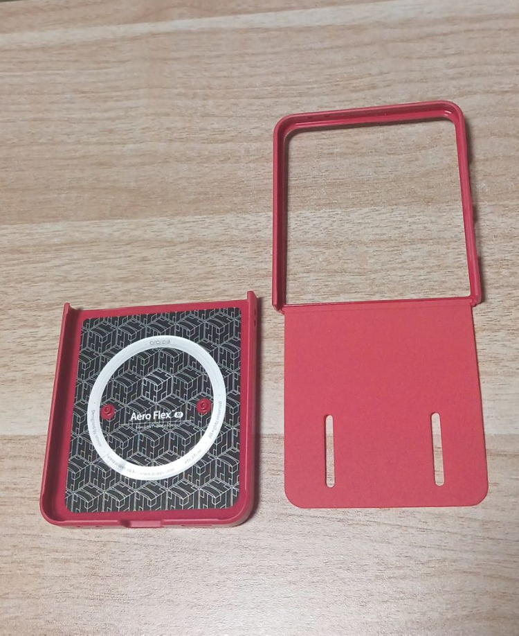 아라리 갤럭시Z플립7 에어로플랙스 맥세이프 케이스 개봉 새제품급 이미지