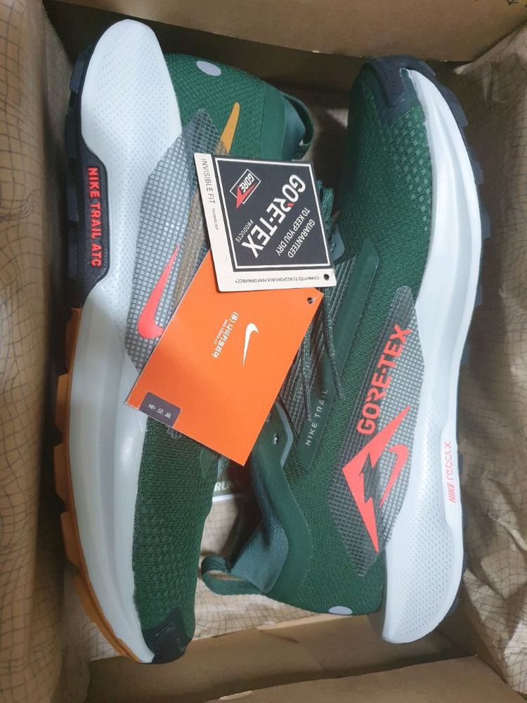 나이키 페가수스 트레일 5 GTX 280mm 고어텍스 새상품--1