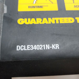 디월트 DCLE34021N 그린레이저 레벨기 본체