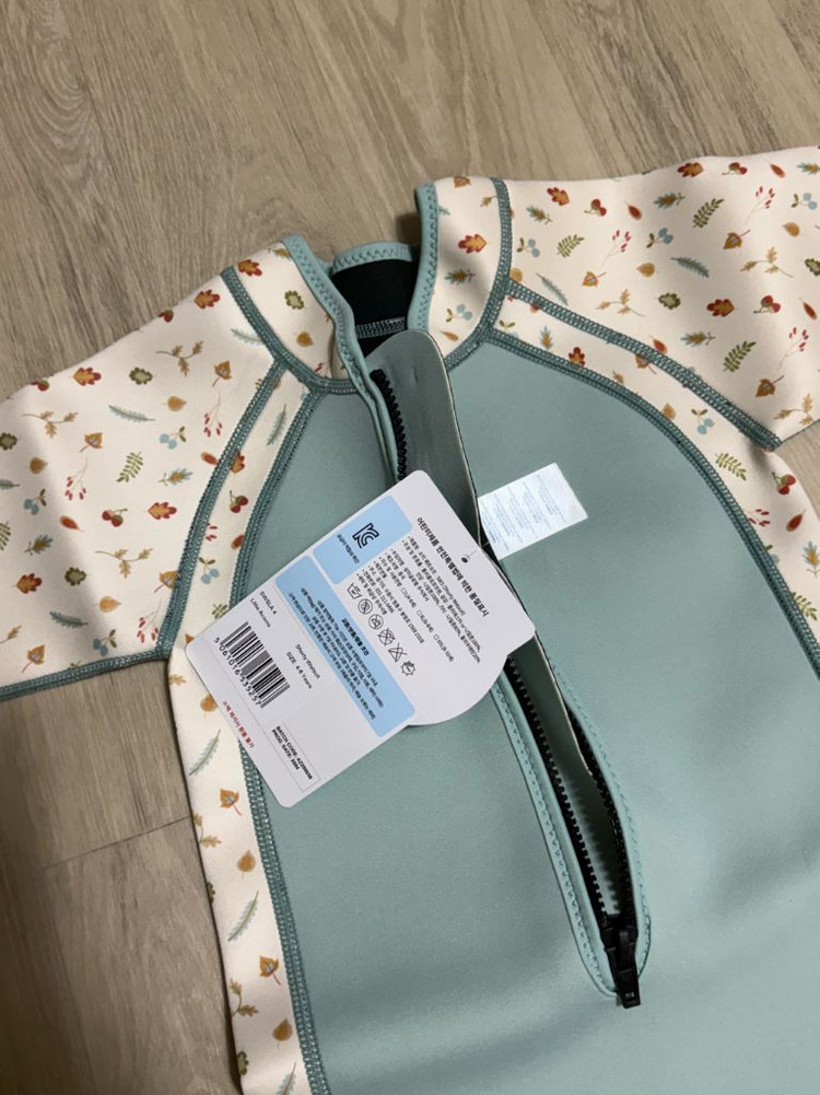 스플래쉬어바웃 웻슈트 리틀아콘스 새상품L (4-6) 이미지