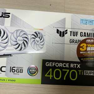 RTX 4070 Ti SUPER 그래픽카드