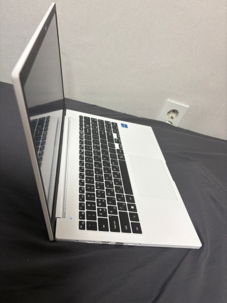 삼성전자 갤럭시노트북2 NT550XDZ-AD5AH 이미지