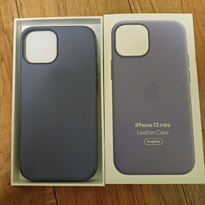 아이폰 13 미니 애플 정품 가죽케이스 퍼플색상 풀박스 판매합니다. 이미지