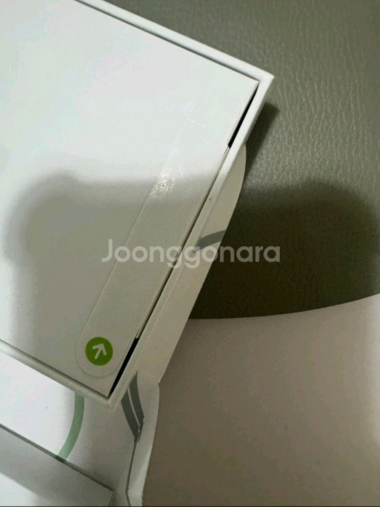 애플워치9 골드 스테인리스 스틸 45mm (스포츠 밴드 포함) (미개봉)--4