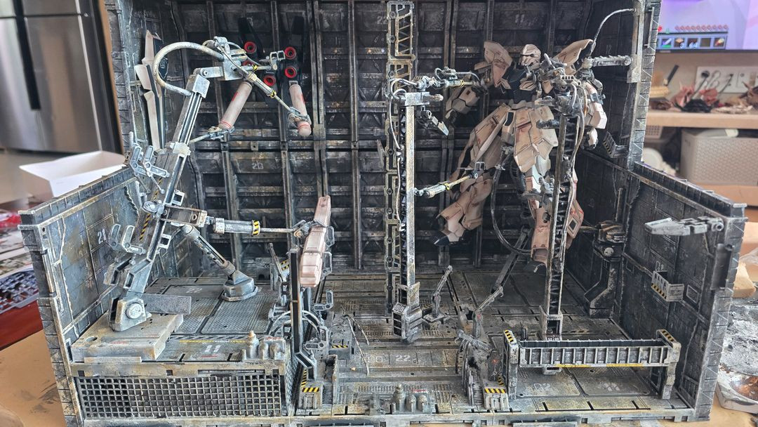 MG 건담 격납고 디오라마--9