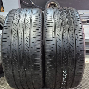 중고 타이어 255 40 19 한국 타이어 벤투스S2AS 2554019 이미지