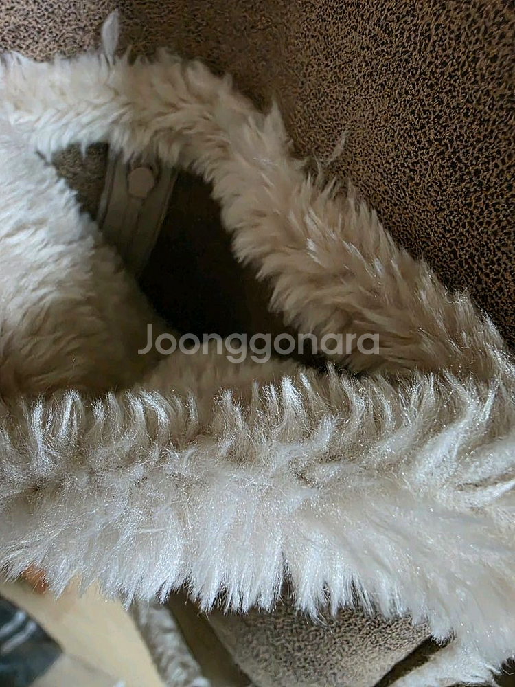 (새상품) 진베이지 리버시블 떡볶이 롱 무스탕(국내 상품)--2