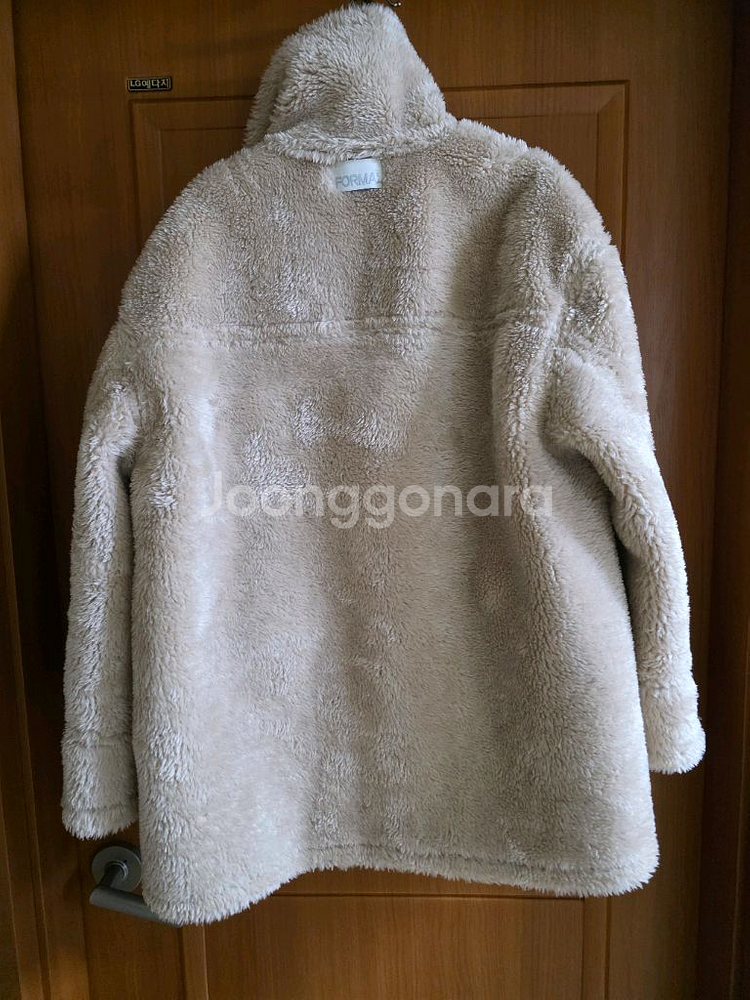 (새상품) 진베이지 리버시블 떡볶이 롱 무스탕(국내 상품)--6