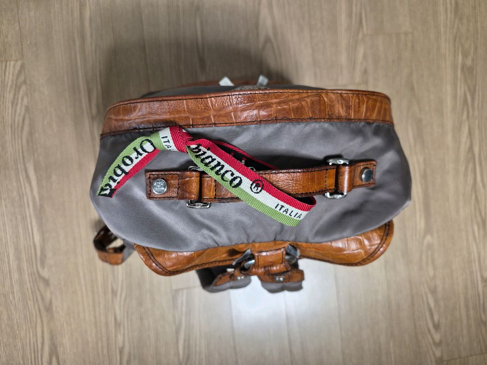 오로비앙코 Protesta 백팩--3