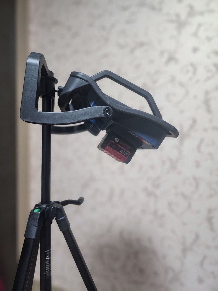 보쉬 LED랜턴 GLI 18V-4000C 이미지