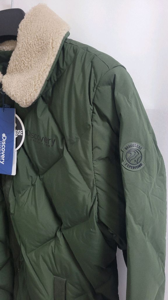 새상품)디스커버리 남성 카라넥 튜브 구스다운 경량패딩 100--1