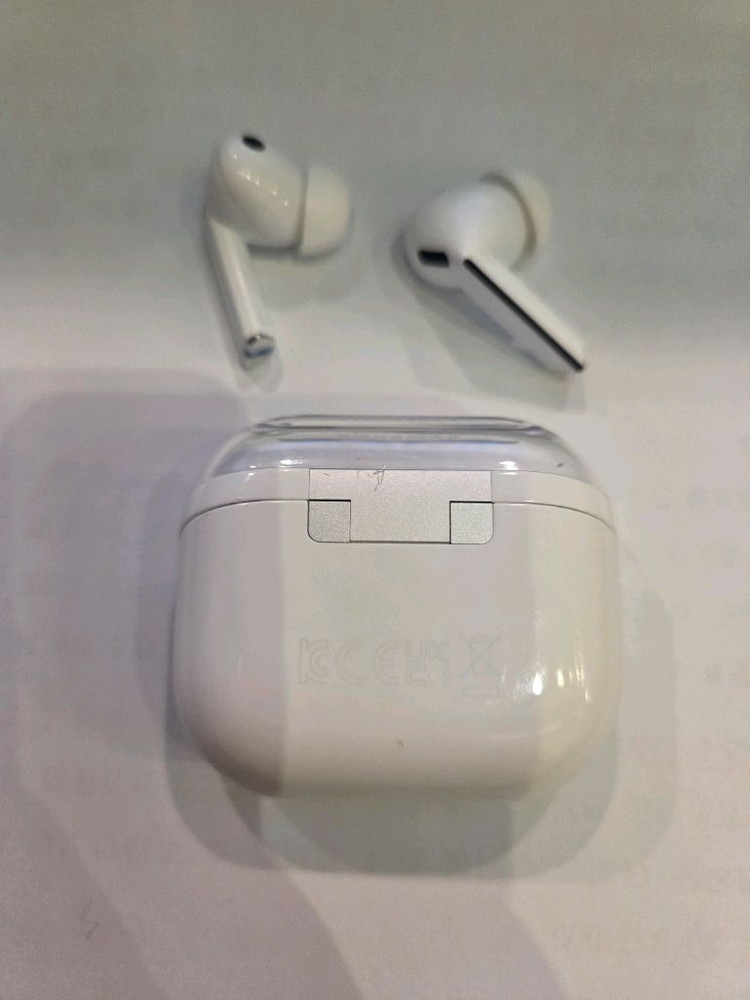 갤럭시 버즈3 프로 팝니다--2